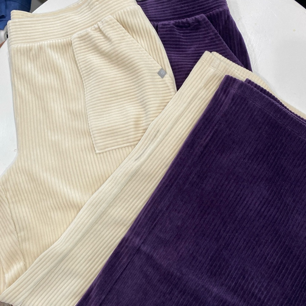Set of 2 -Talbots Ribbed Knit Wide Leg Pull-On Joggers in Cream & Deep Purple